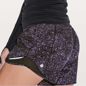 Lululemon Hotty Hot Short II Long 4" Crystalline Multi/Black Womens sz 6